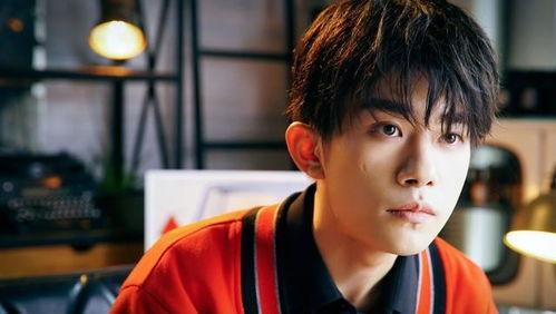 易烊千玺默默吃瓜爆料视频,揭秘娱乐圈不为人知的一面